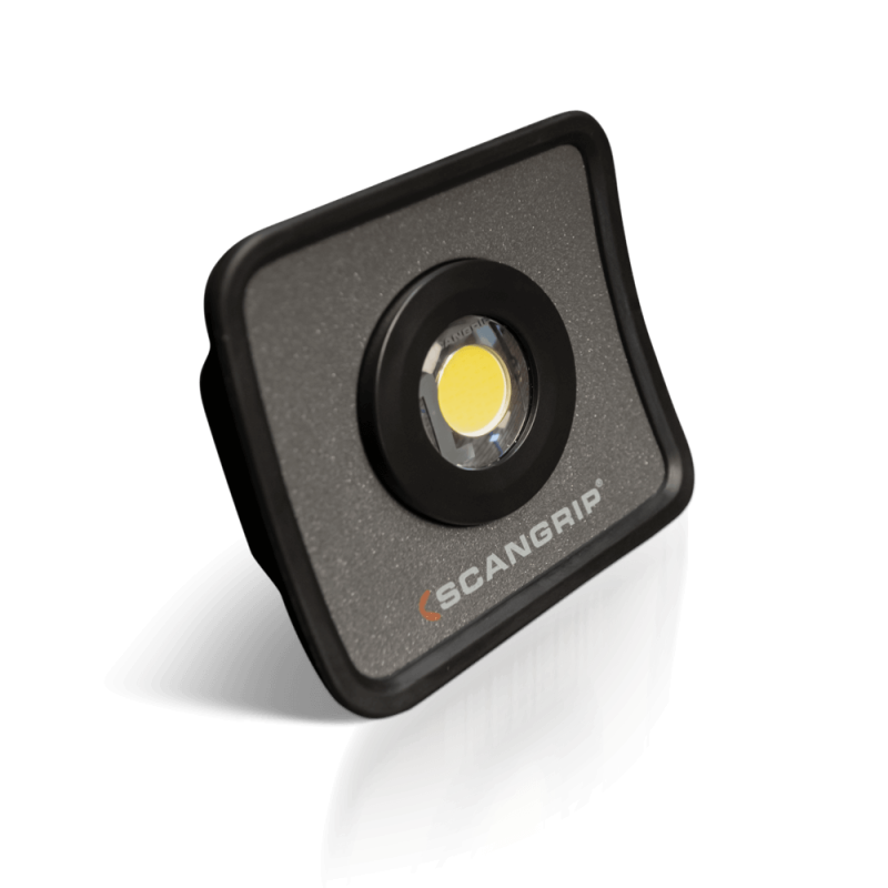 Ручний світлодіодний прожектор Scangrip Nova Mini
